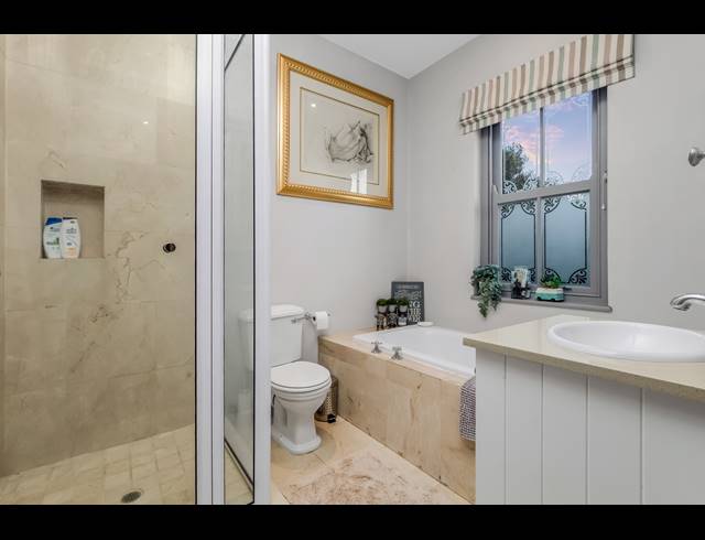 5 BEDROOM HOUSE FOR SALE IN DAINFERN GOLF ESTATE